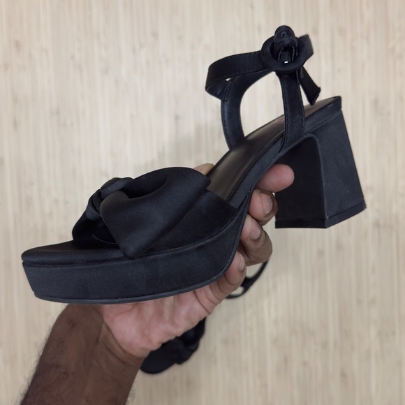 Girls' Sadie-Girl Satin Half Bow Platform Dress Sandals - size 2 Youth - Picture 2 of 10